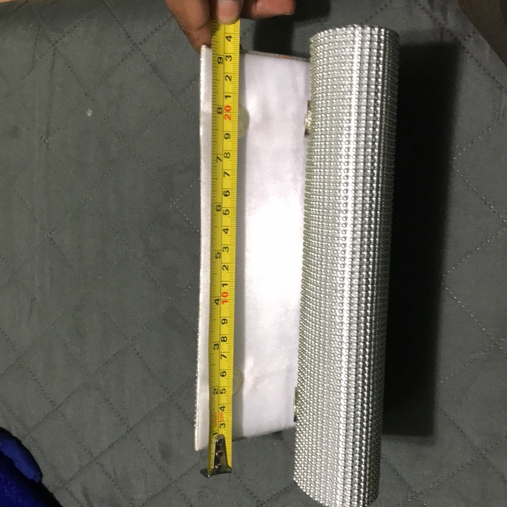 Clutch - Picture 7 of 12
